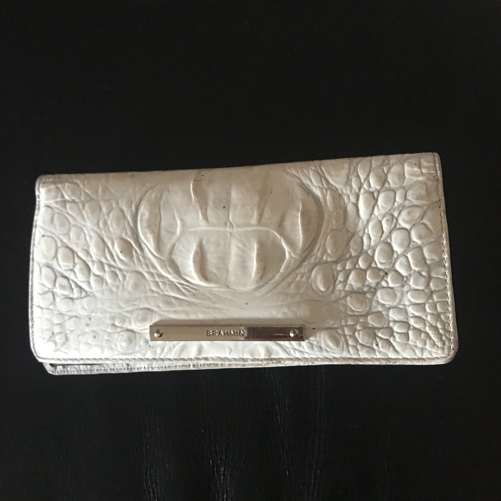 Brahmin wallet